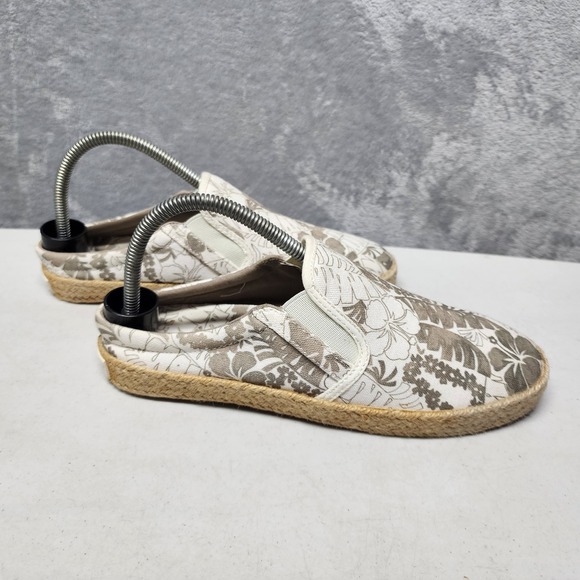 Tommy Bahama Shoes - Tommy Bahama Mules Shoes Womens Size 8 Tropical Floral Canvas Slip On Espadrille